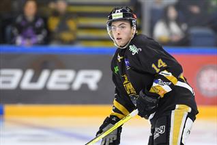 KELSALL CHATS TO PANTHERS TV AFTER PUTTING PEN-TO-PAPER